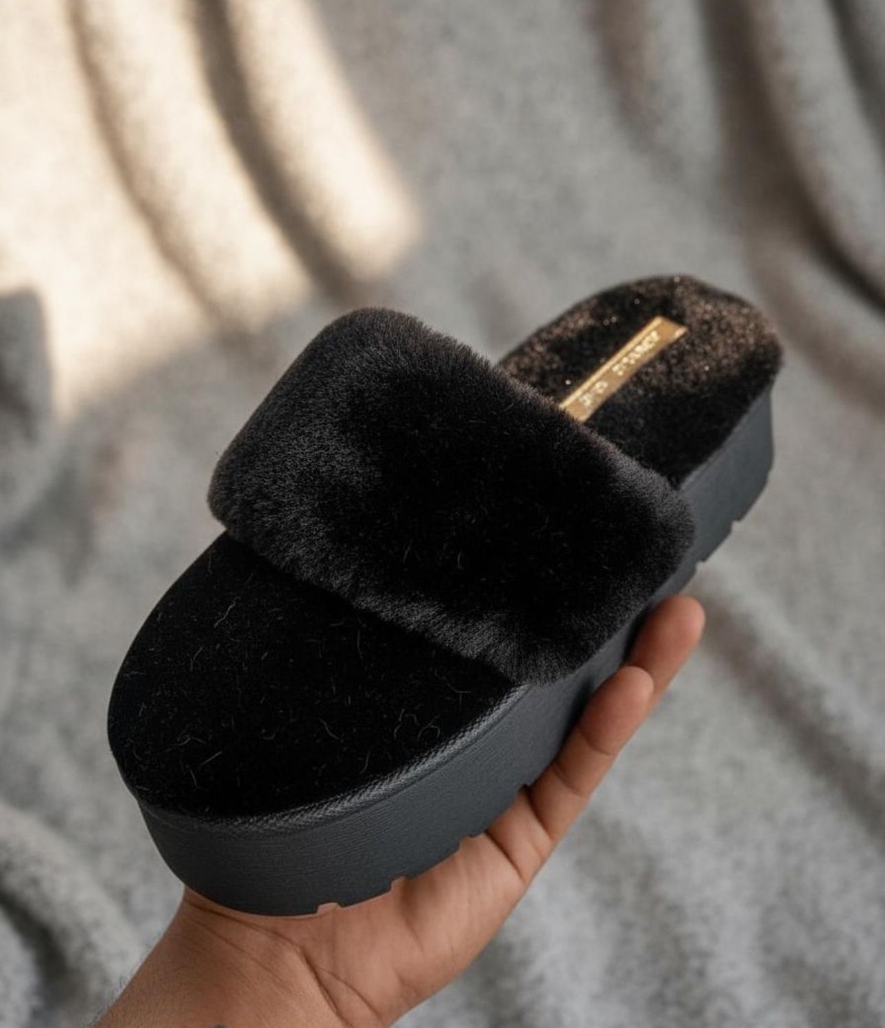 UGGS Clasicos Sandalia Negro 1010