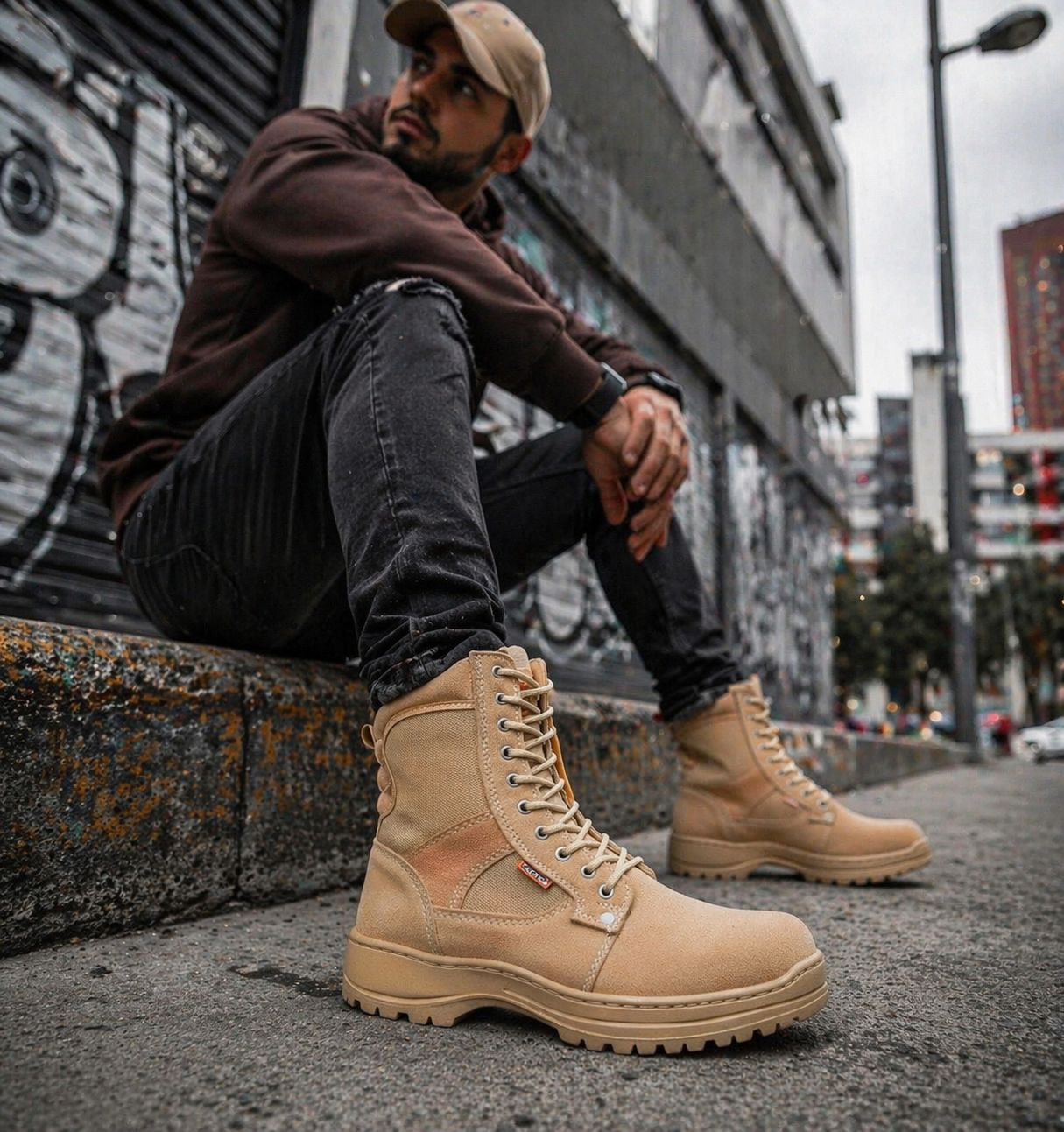 Bota táctica de piel Trébol Con Punta De Acero Negra y Arena